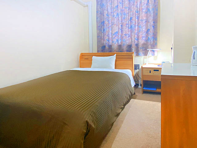 ホテルオークニのシングルルーム